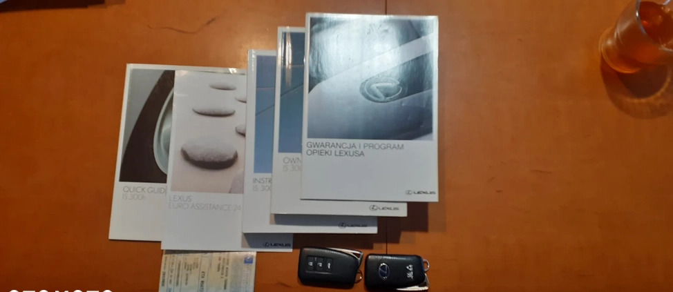 Lexus IS cena 78600 przebieg: 121000, rok produkcji 2014 z Tarnów małe 254